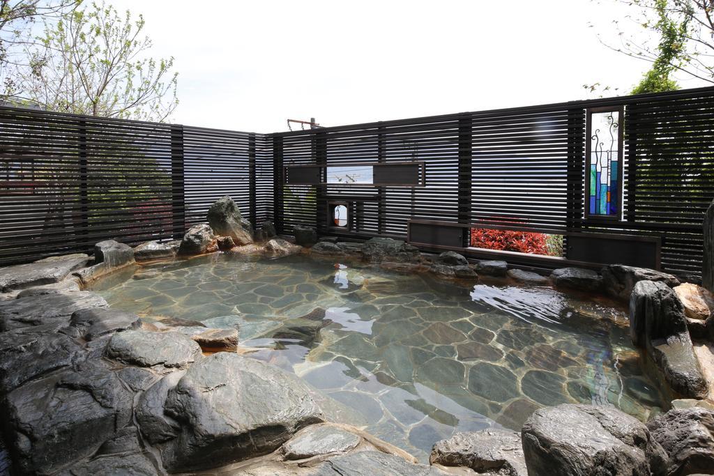 Miyahama Grand Hotel Hatsukaichi Luaran gambar